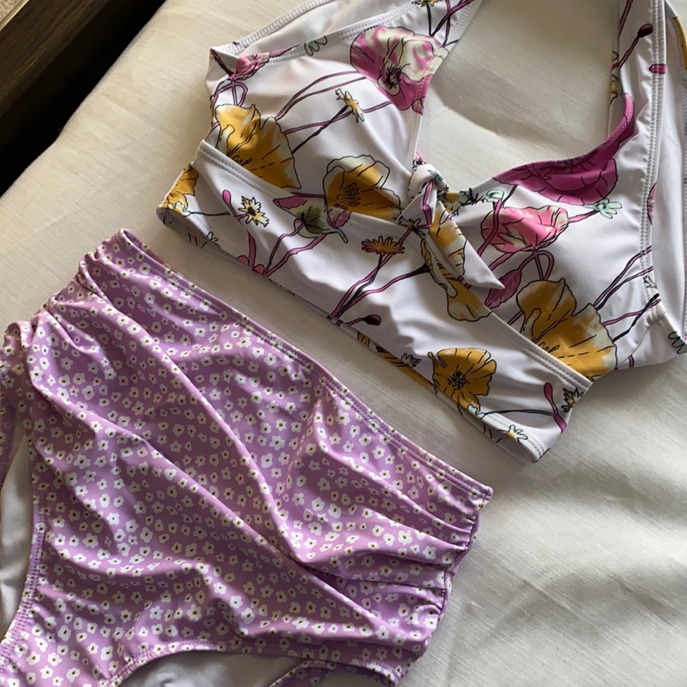 New Highwaisted Bikini - M